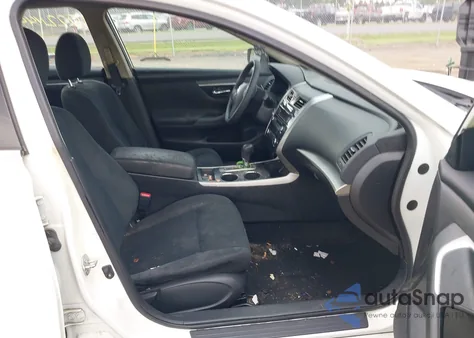 2015 Nissan Altima 2.5 S from USA, damaged, VIN 1N4AL3AP6FC216828